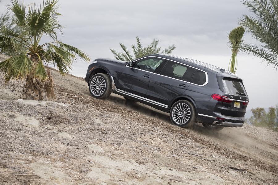  BMW X7 xDrive40i Design Pure Excellence (G07) 2019 года  (NA) (фото 12 из 42)